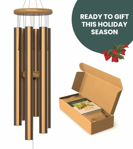 Wind chimes with gift box and holiday message